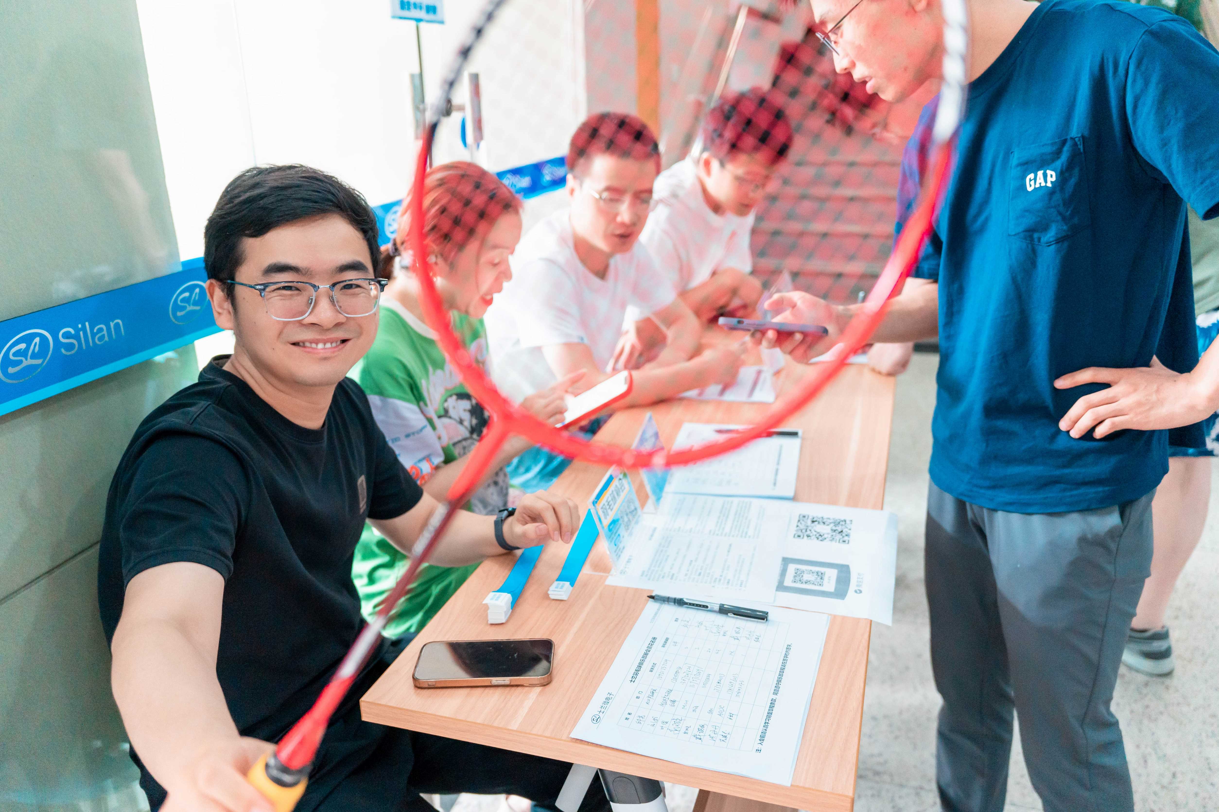 1725602175578703xgFs.jpg 1725602175578703xgFs.jpg